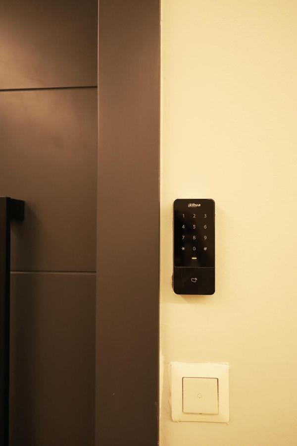 K58 Luxury Apartment Monastiraki Metro Station Acropolis Jacuzzi Atenas Exterior foto